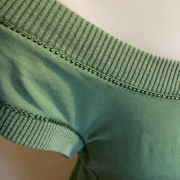 Ted Baker moss color scoop neck beaded top. See pics for condition - Picture 2 of 11